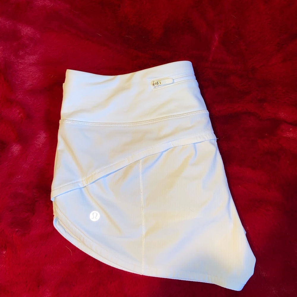 Lululemon Speed Up Lined Shorts size 6